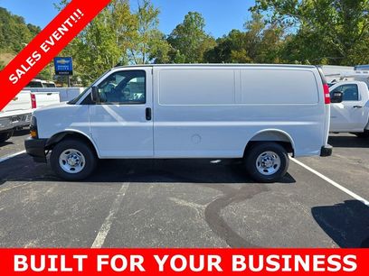 New 2025 Chevrolet Express 2500 w/ Communications Package