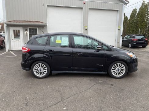Used 2017 Ford C-MAX SE image 4