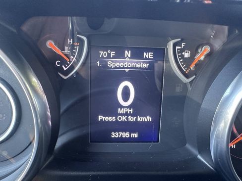 Used 2020 Jeep Wrangler Unlimited Sport AWD/4WD image 17