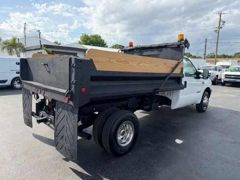 Used 2001 Ford F350 XL image 12