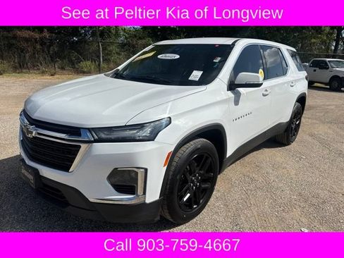 Used 2023 Chevrolet Traverse LS w/ Safety Package FWD image 3