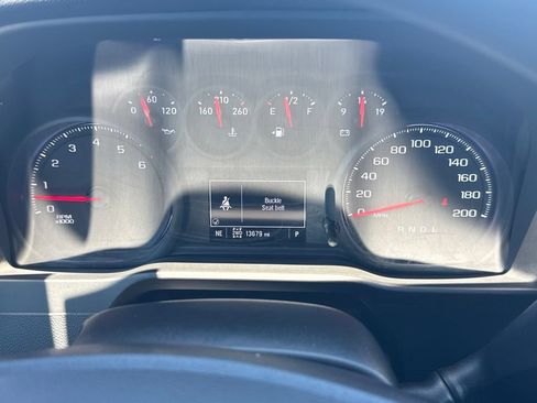 Used 2024 Chevrolet Silverado 2500 Custom w/ Custom Convenience Package AWD/4WD image 31