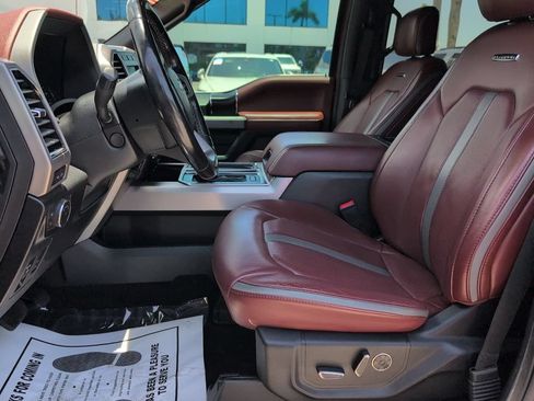 Certified 2019 Ford F150 Platinum w/ Equipment Group 701A Luxury AWD/4WD image 9