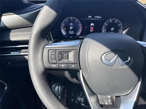 Certified 2025 INFINITI QX60 Luxe w/ Black Edition image 17