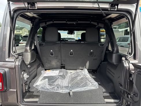 New 2026 Jeep Wrangler Unlimited Sport AWD/4WD image 22