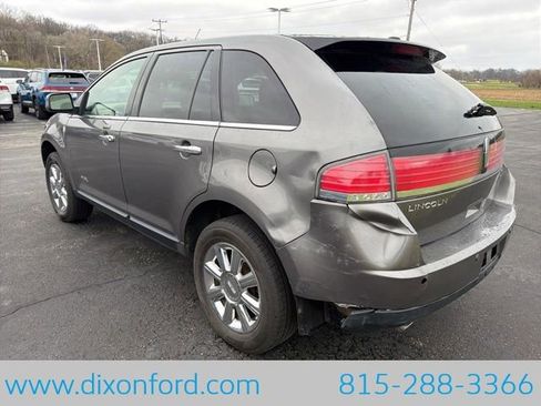 Used 2009 Lincoln MKX AWD image 3