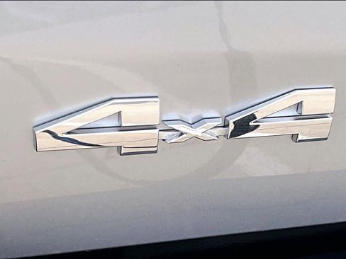 New 2026 Toyota Tacoma SR5 AWD/4WD image 15