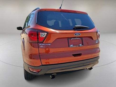 Used 2019 Ford Escape SE AWD/4WD image 8