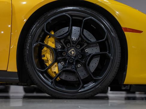 Used 2016 Lamborghini Huracan LP 610-4 image 16