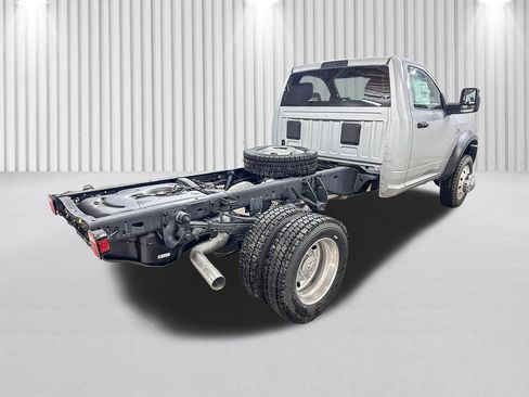 New 2026 RAM 5500 Tradesman w/ Chrome Appearance Group AWD/4WD image 5