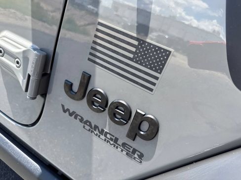 Used 2021 Jeep Wrangler Unlimited Sport AWD/4WD image 10