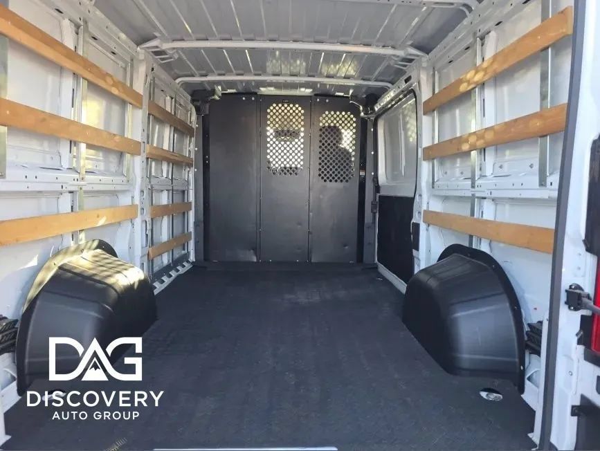 Used 2025 RAM ProMaster 2500 w/ U-Haul Equipment Group FWD image 3