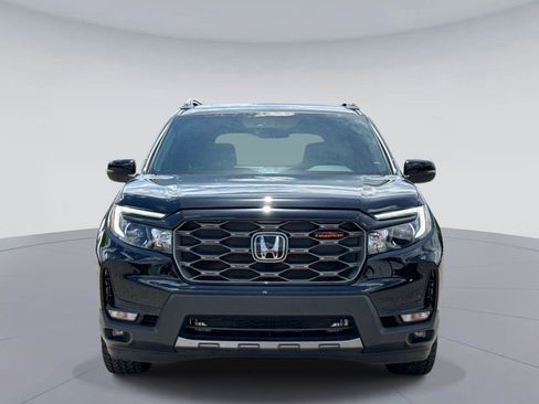 Certified 2025 Honda Passport TrailSport image 9