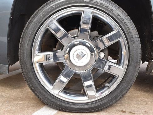 Used 2008 Cadillac Escalade ESV AWD image 11