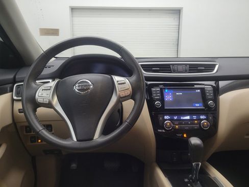 Used 2016 Nissan Rogue SL w/ SL Premium Package FWD image 22