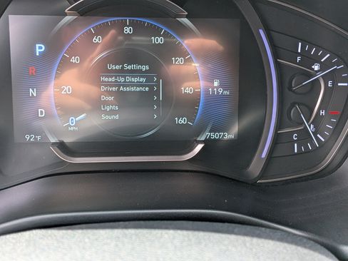 Used 2020 Hyundai Santa Fe Limited w/ Cargo Package FWD image 29