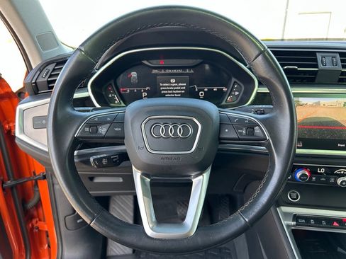 Used 2023 Audi Q3 2.0T Premium Plus w/ Premium Plus Package AWD/4WD image 22