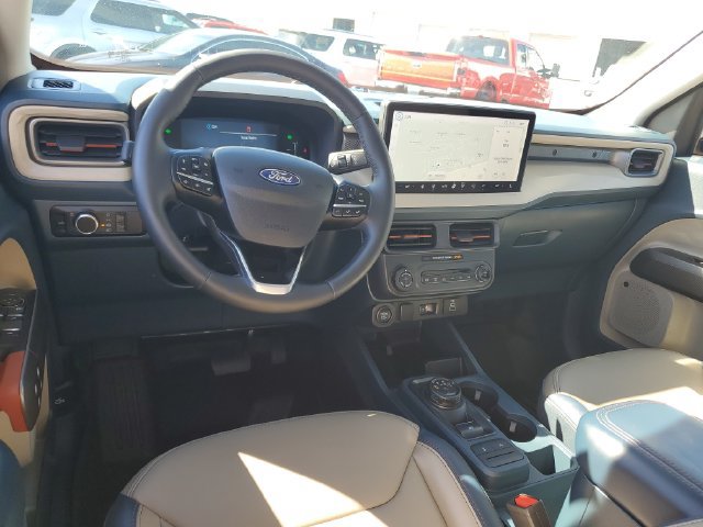 Used 2025 Ford Maverick Lariat AWD/4WD image 10