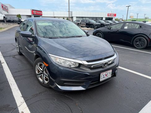 Used 2017 Honda Civic LX image 7