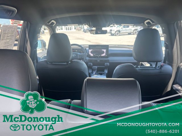 Used 2026 Toyota RAV4 AWD Plug-in Hybrid image 8