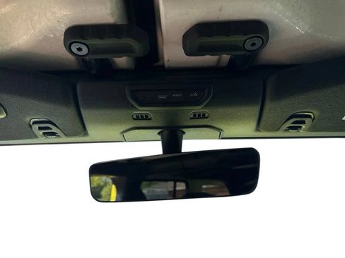 Used 2023 Jeep Wrangler Unlimited Sahara w/ Cold Weather Group AWD/4WD image 26