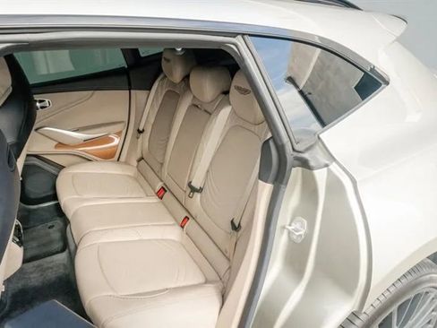 Used 2023 Aston Martin DBX 707 image 12