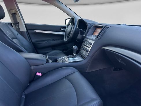 Used 2013 INFINITI G37 x Sedan w/ Premium Pkg AWD/4WD image 17