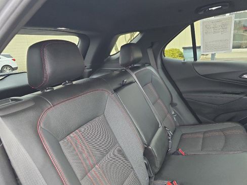 Used 2023 Chevrolet Equinox RS w/ LPO, Floor Liner Package image 44