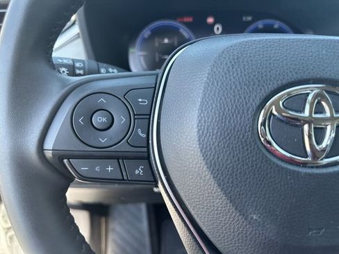 Used 2023 Toyota RAV4 Limited image 10