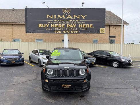 Used 2017 Jeep Renegade Sport w/ Power & Air Group AWD/4WD image 2