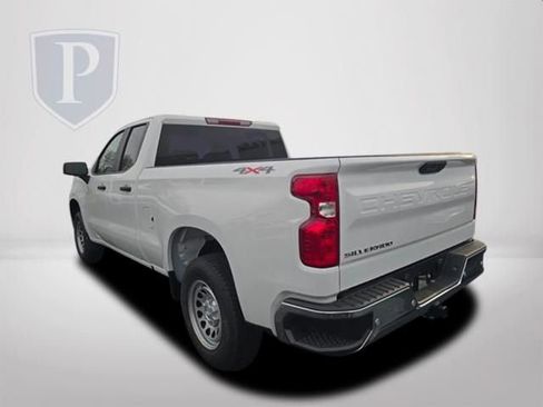 New 2026 Chevrolet Silverado 1500 W/T image 9