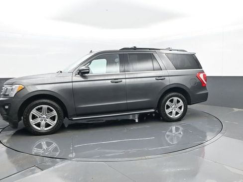 Used 2019 Ford Expedition XLT w/ Equipment Group 202A image 5