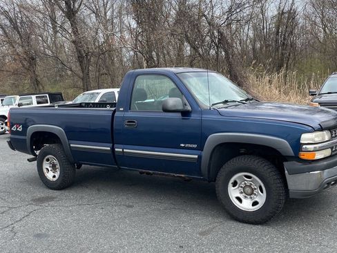 Used 2000 Chevrolet Silverado 2500 4x4 Regular Cab w/ Exterior Appearance Pkg image 7