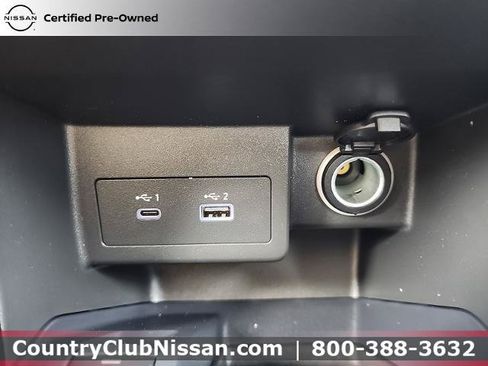 Certified 2024 Nissan Kicks SR w/ SR Premium Package FWD image 13
