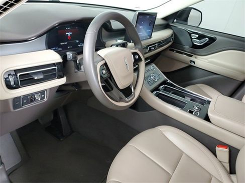 Used 2023 Lincoln Aviator 2WD image 21