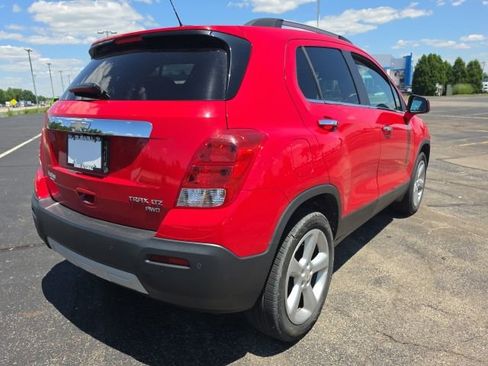 Used 2015 Chevrolet Trax LTZ AWD/4WD image 3