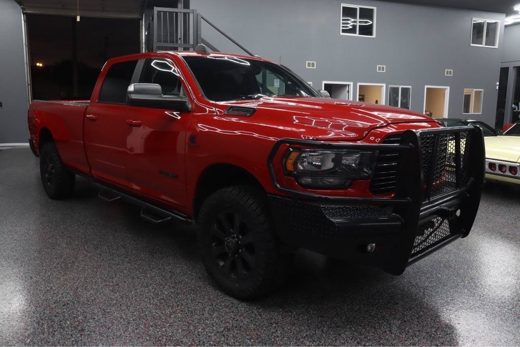 Used 2020 RAM 3500 Big Horn w/ Night Edition AWD/4WD image 6