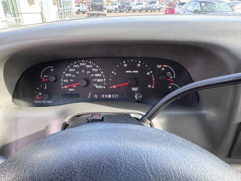 Used 2004 Ford F350 XLT image 31