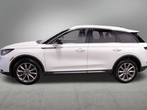 Used 2020 Lincoln Corsair Standard w/ Premium Package image 2