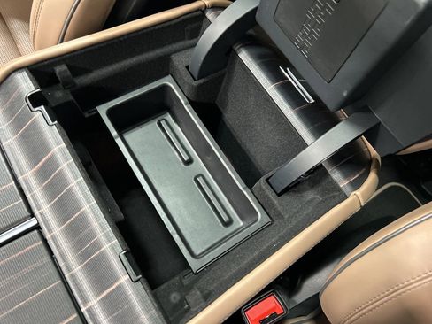 Used 2025 Lincoln Navigator L Black Label image 26