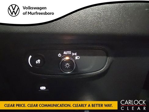Used 2023 GMC Terrain SLE w/ Driver Convenience Package AWD/4WD image 26