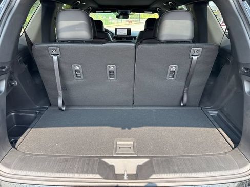 Used 2026 Honda Pilot TrailSport image 14