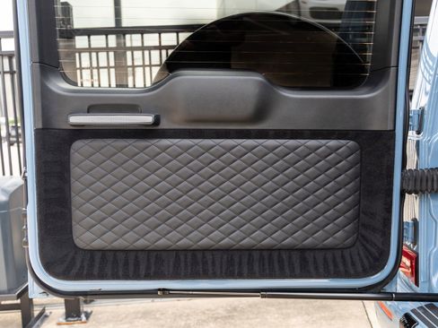 Used 2023 Mercedes-Benz G 63 AMG 4MATIC image 36