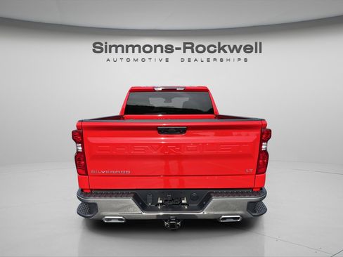 New 2026 Chevrolet Silverado 1500 LT w/ Z71 Off-Road Package AWD/4WD image 4