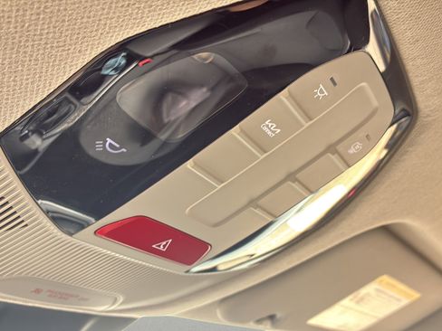 Used 2025 Kia K4 FWD image 41