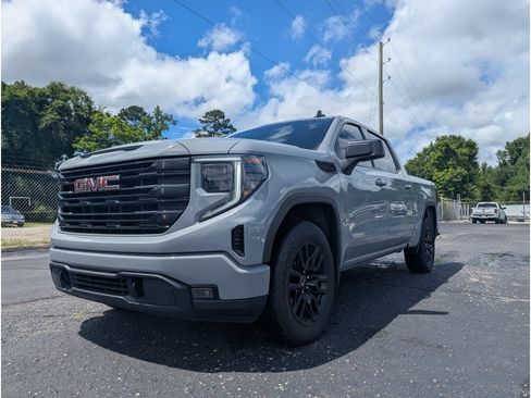 Used 2024 GMC Sierra 1500 Elevation AWD/4WD image 6