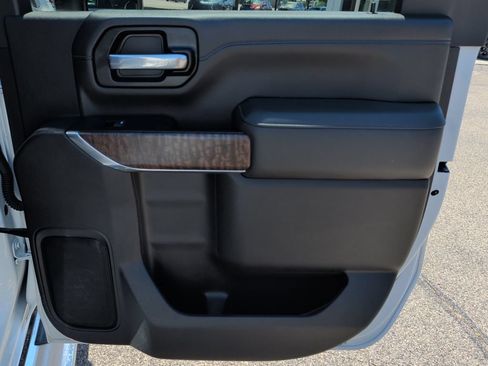 Used 2021 GMC Sierra 3500 Denali AWD/4WD image 34