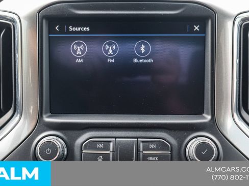 Used 2020 Chevrolet Silverado 1500 LT RWD image 29