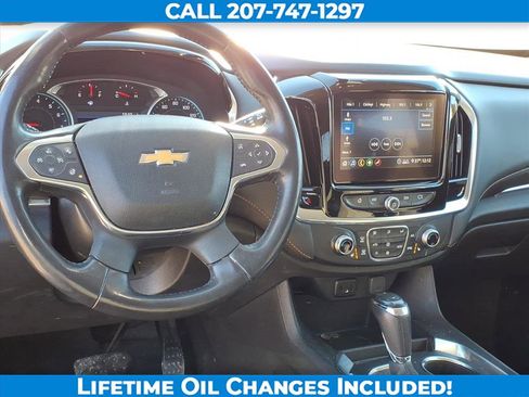 Used 2020 Chevrolet Traverse LT w/ Driver Confidence II Package image 16