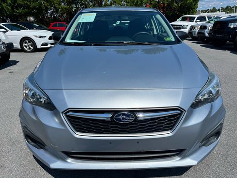 Used 2018 Subaru Impreza 2.0i image 2